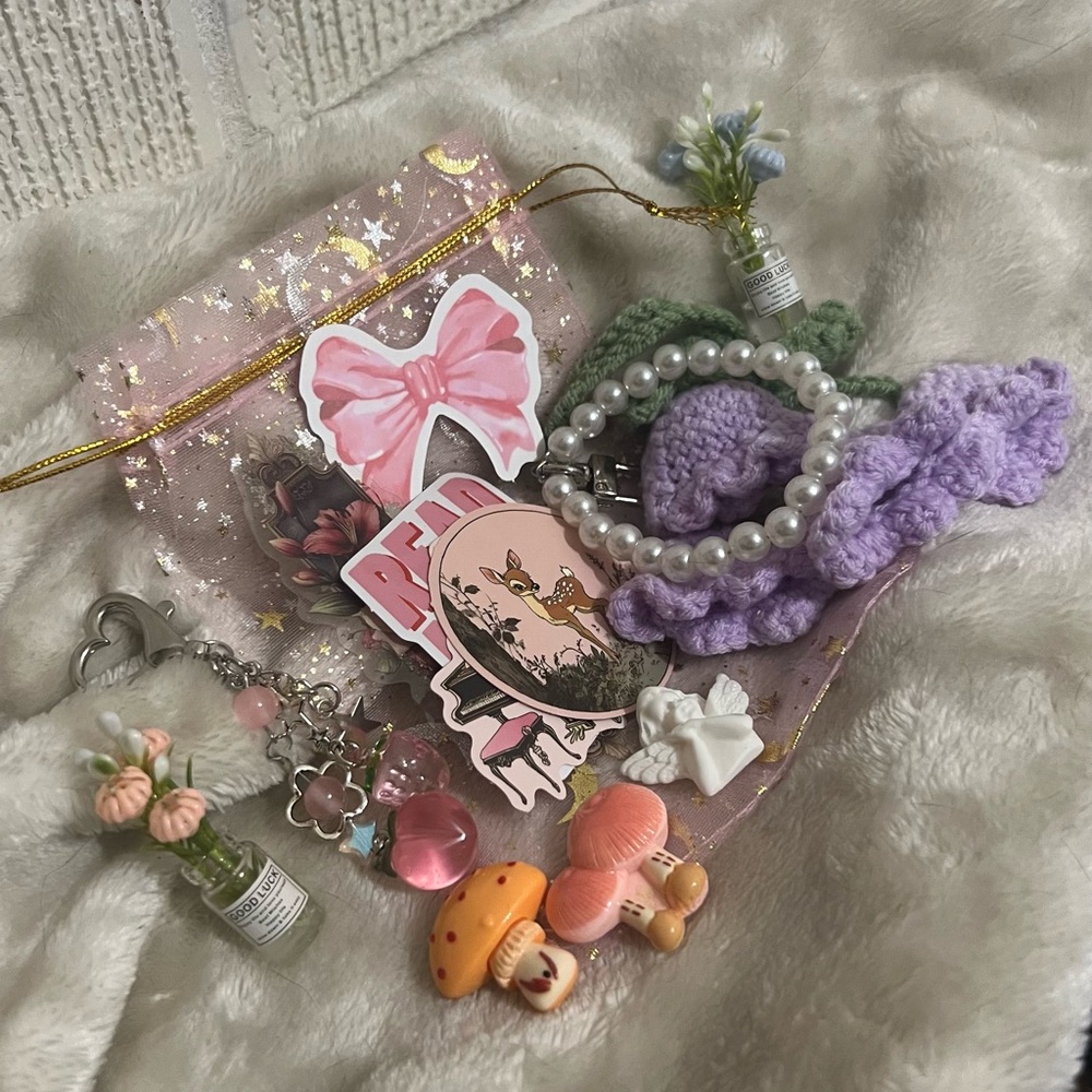 Keychain, Magnet, Sticker Bundle ✨ - Picture 3 of 5